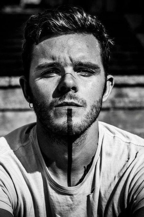 Claudius Pan as Damien