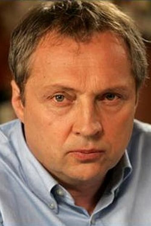 Jean-Philippe Écoffey as Eduardo Sanchez