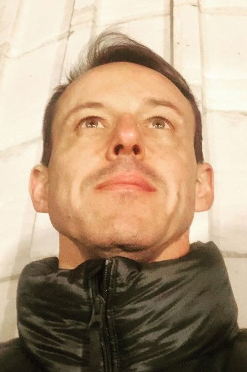 Fábio Maróstica as Street Beggar