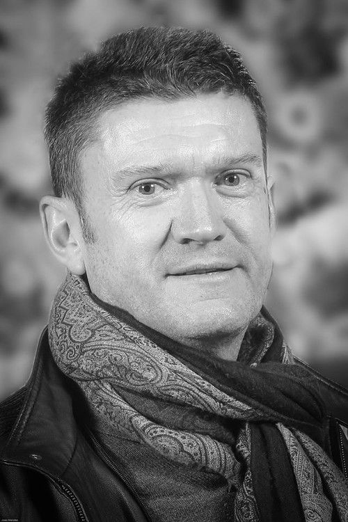 Stéphane Birette as Mike