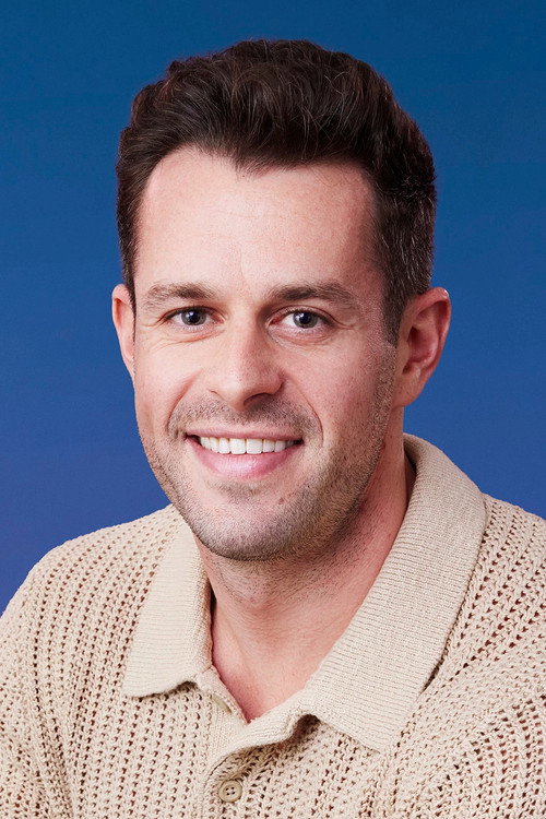 Jeremy Simon as Self