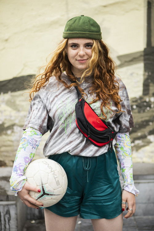 Renee Vaerewijck as Tina