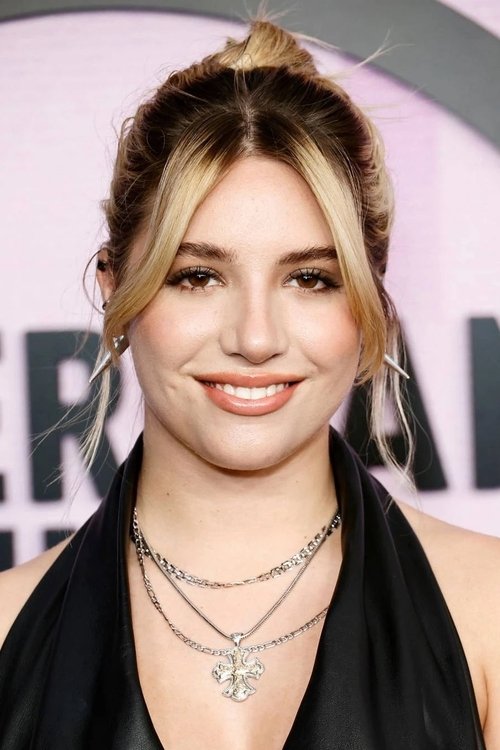 Mackenzie Ziegler as Lisa