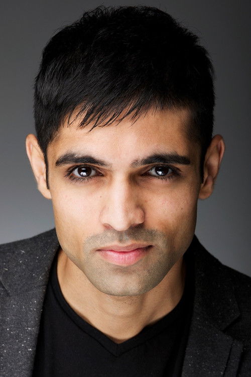 Mikhael DeVille as Future Man 2