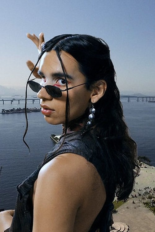 Indigo Braga as Mutante