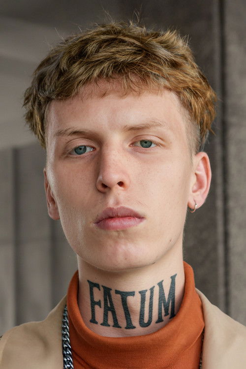 Tymoteusz Rożynek as Franek