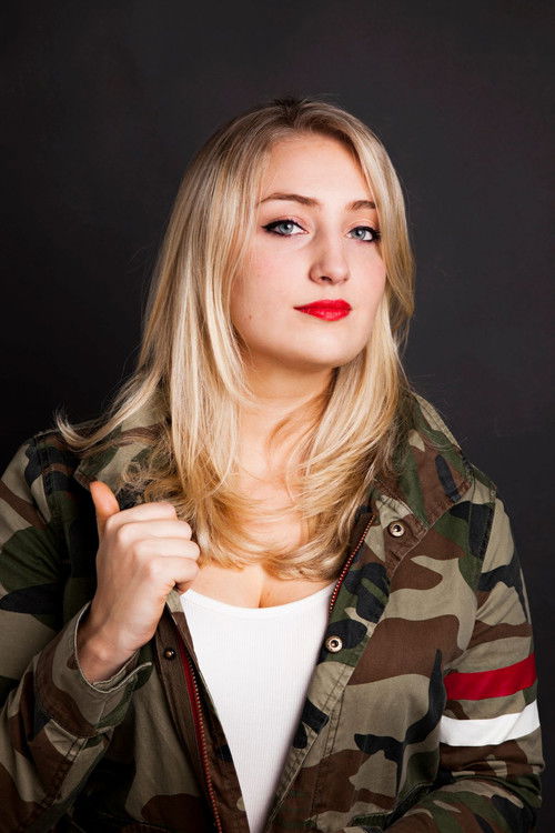 Sophie Buddle as Kaitlyn