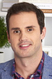 Sebastian Sevallo as Cute Guy