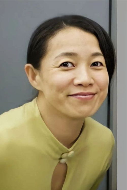 Kiyomi Tanigawa as Home Economics Teacher / Female Newscaster B (voice)