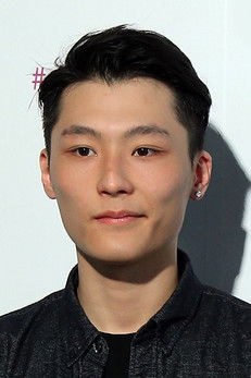 Chris Kwan-Yiu Tong as Chris Guan