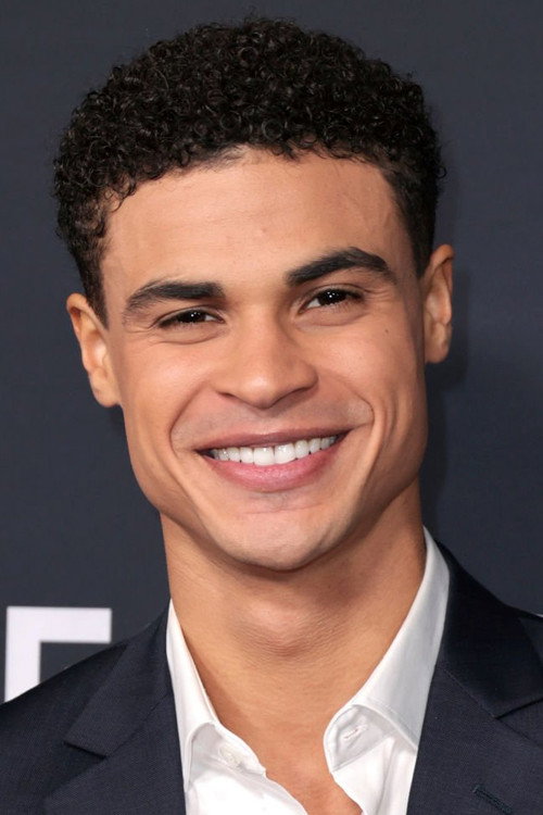 Kolton Stewart as Owen