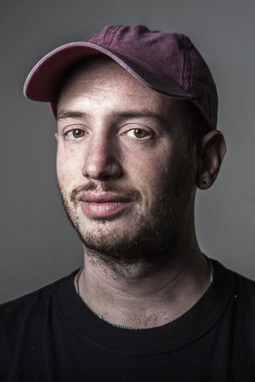 Martín Rechimuzzi as 