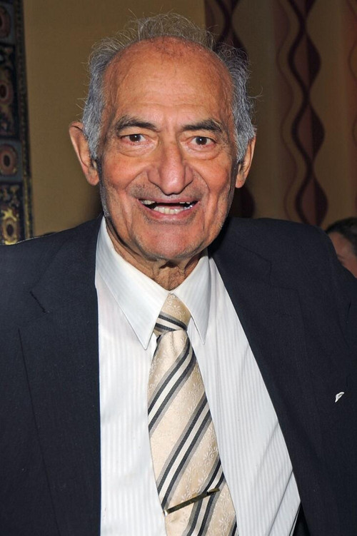 Frank Albanese as Gambler