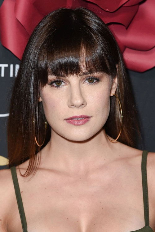 Chelsea Hobbs as Meredith Weller