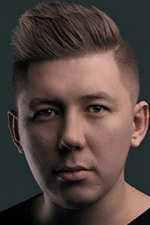 Stepan Ledkov as Self - Expert