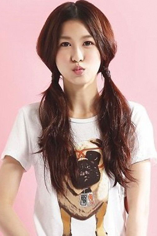 Fion Sun as Xiaohua Gu