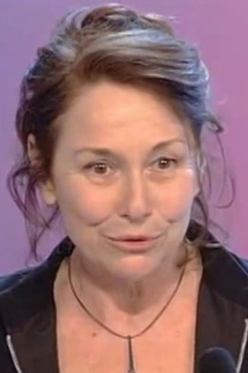 Noëlle Boisson as La mère d'Anna (voice)