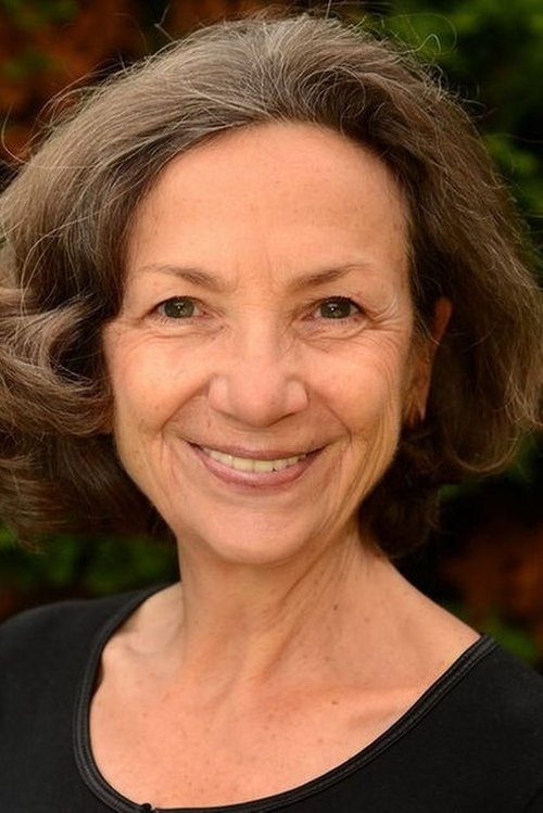 Karoline Zeisler as Wally Neuzil