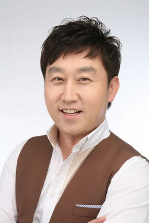 Kim Hyun-Wook as 