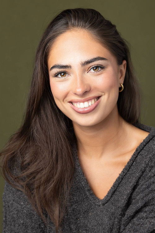 Rosie Rayner as Cecelia