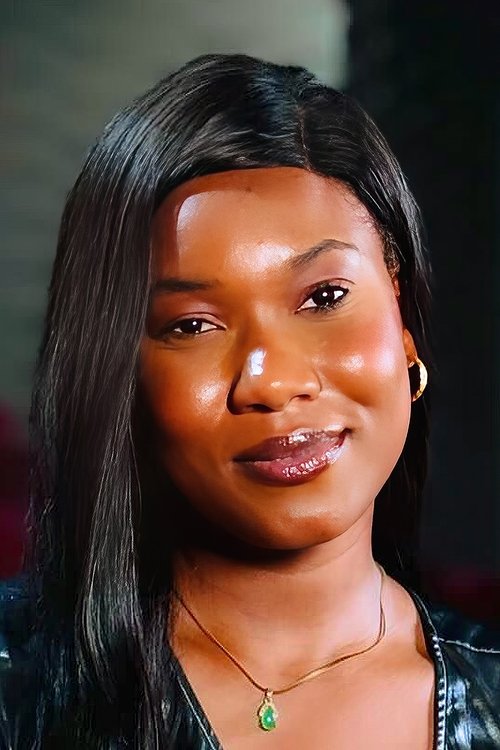 Tosin Adeyemi as Lisa
