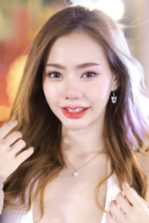 Thanatcha Pingpittayakul as 