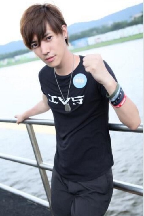 Kenny Zeng as 里斯 (Actor)