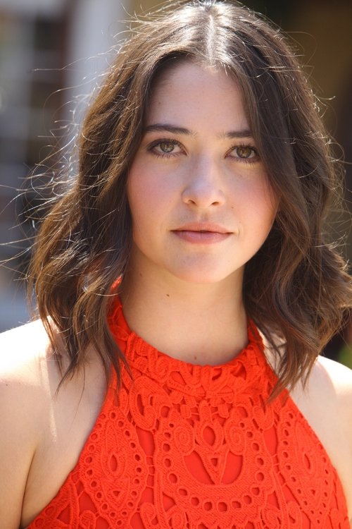 Chelsea Smith as Lizzie