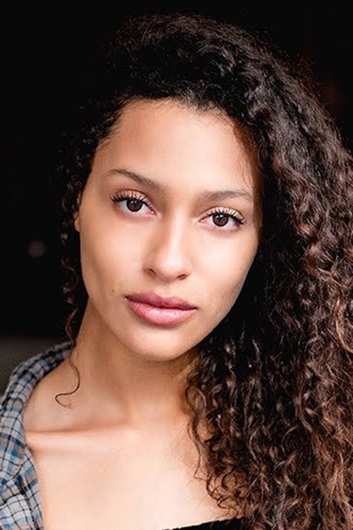 Madison Russ as Attorney - Suzanne Steens