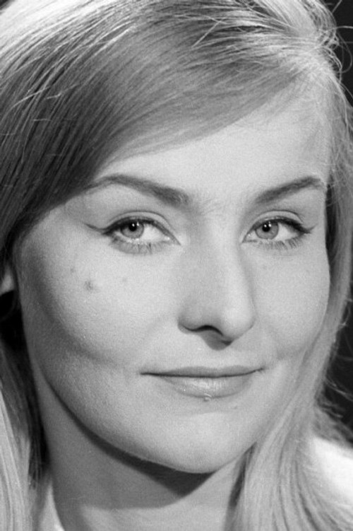 Barbara Klimkiewicz as Stewardess