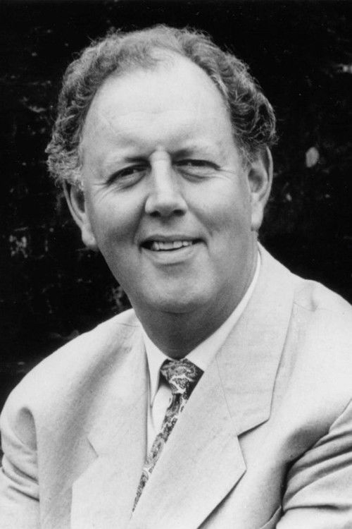 Gwynne Howell as Il carceriere