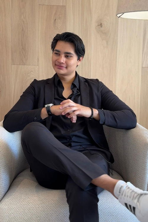 Gael Castelan as Leonardo