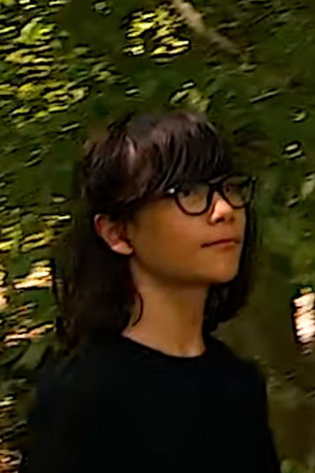 Abbott Le-Eldred as Production Assistant / Ryan / Bone Dog