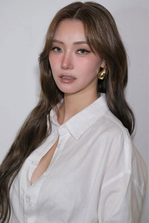 Prariyapit Yu as Rose