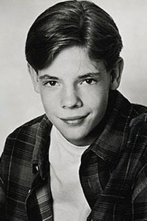 Karl David-Djerf as Jimmy Thomas