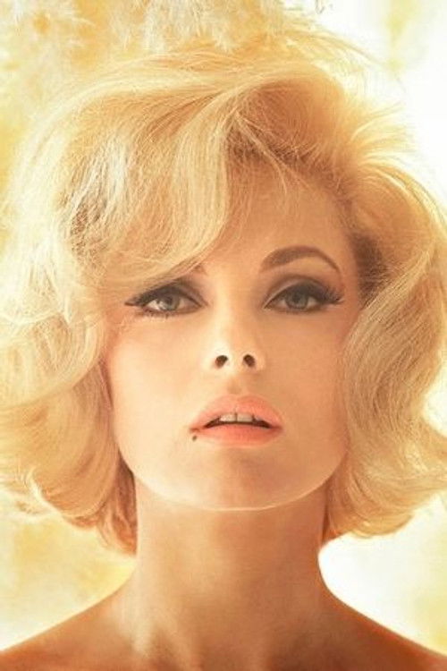 Virna Lisi as Elga