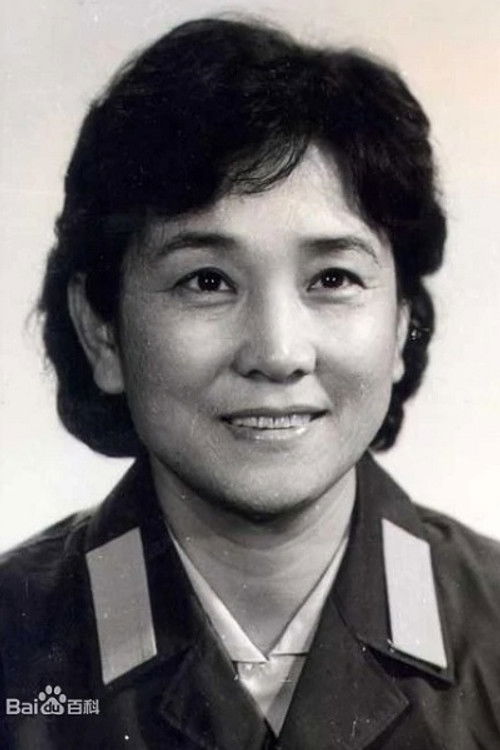 Shuzhen Guan as 杨秀娥