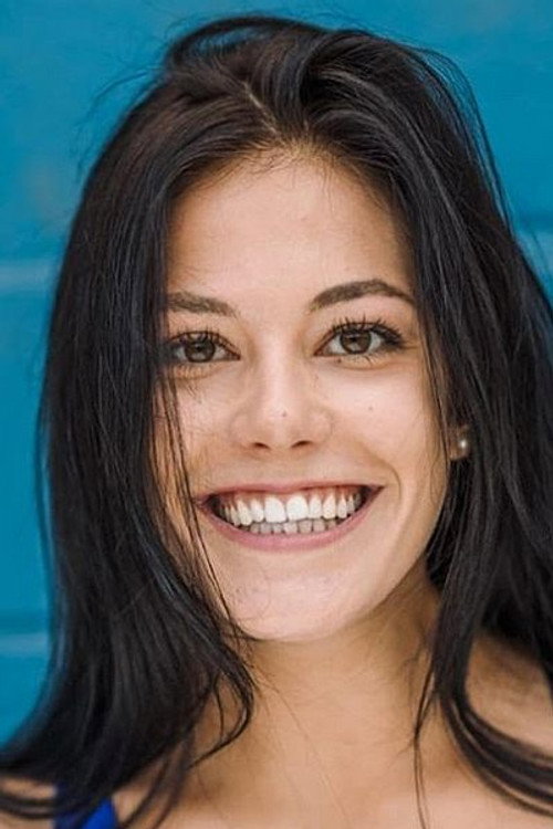 Franzi Schissler as Elera