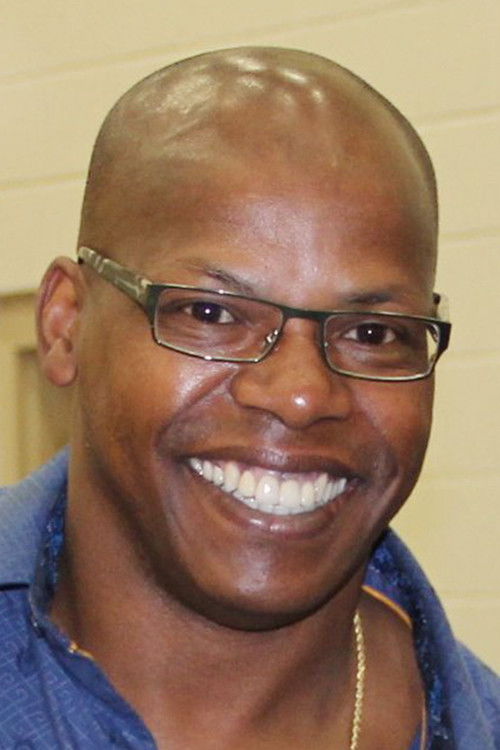 Kevin Mack as Mackmaulus