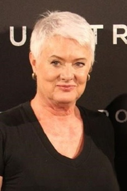 Mar Targarona as Tona