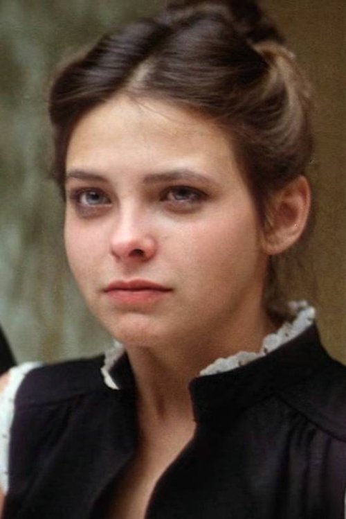 Alyson Best as Mandy