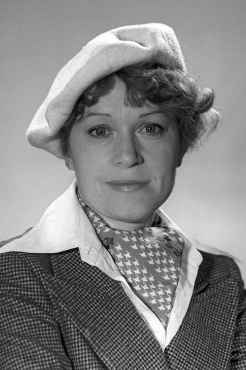 Valentina Talyzina as Евгения Сергеевна Столетова