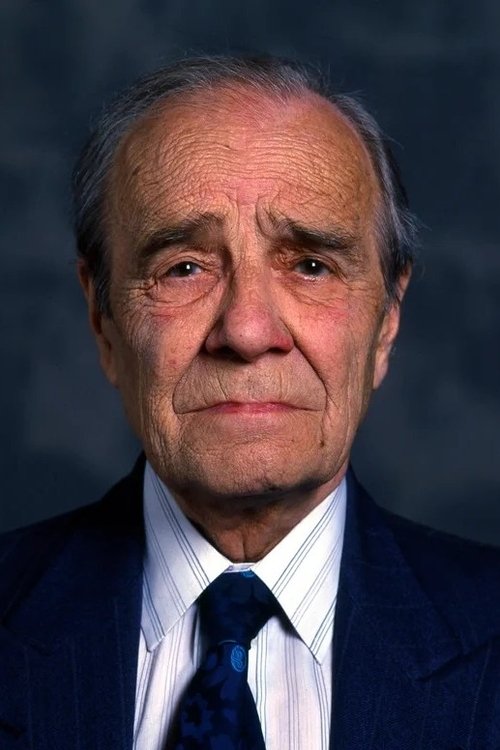 Max Wall as King Bruno the Questionable