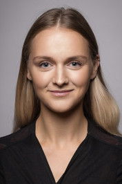 Helena Lotman as Lotte