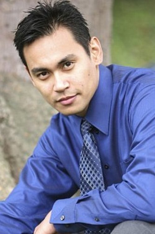 Jasper Salon as Businessman