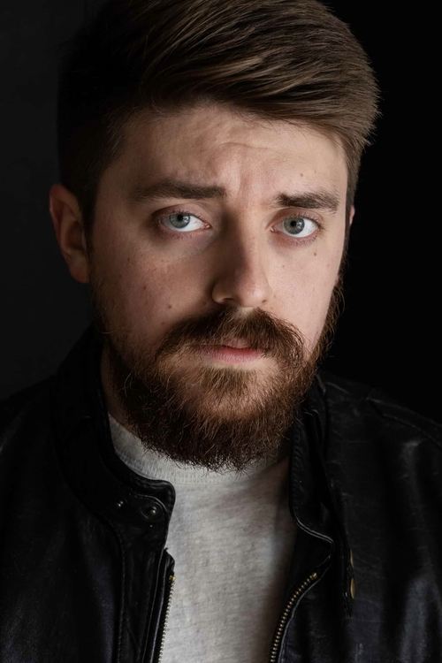 Jeremy Dean as Derek Hart