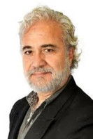 Eduardo Azuri as Don Vicente