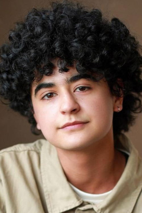 Roman Asde as Alexis / Understudy Dionysos / Leon