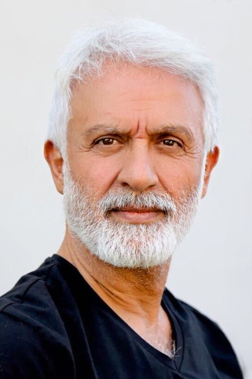 Talat Bulut as Coşkun