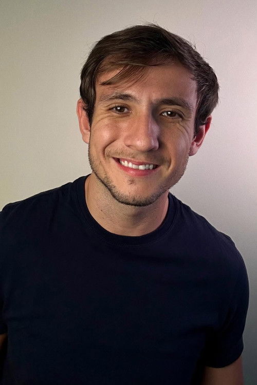 Orlando Rodrigues as Detective Charlie